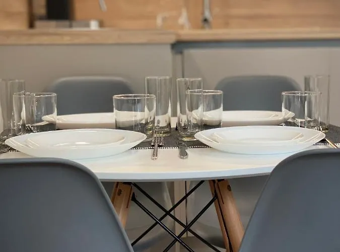 Stylish Centre For 4 Guests アパート *